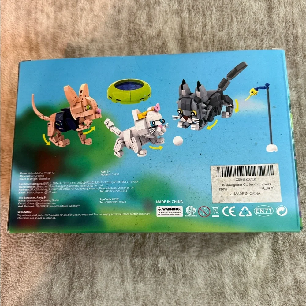LEGO look alike Cat Trio Set with Accessories